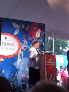 1377013_10101116396175095_1471933396_n